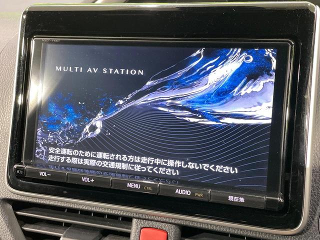 【純正９型ナビ】人気の純正ナビを装備しております。ナビの使いやすさはもちろん、オーディオ機能も充実！キャンプや旅行はもちろん、通勤や買い物など普段のドライブも楽しくなるはず♪