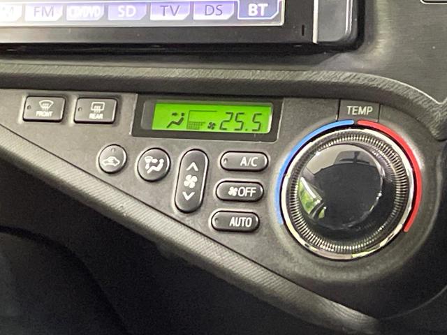 アクア Ｇ　禁煙車　純正ＳＤナビ　クリアランスソナー　ＥＴＣ　ＬＥＤヘッド　バックカメラ　オートエアコン　オートライト　スマートキー　Ｂｌｕｅｔｏｏｔｈ再生　電動格納ミラー（8枚目）