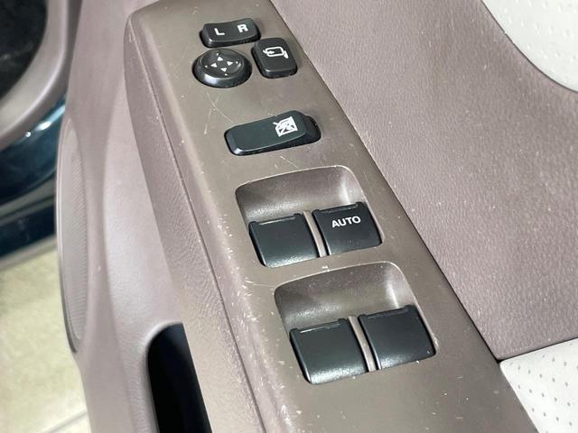 ＭＲワゴンＷｉｔ ＸＳ　禁煙車　ＳＤナビ　合皮レザー　ＨＩＤヘッドライト　純正１４インチアルミホイール　スマートキー　アイドリングストップ　オートエアコン　オートライト（28枚目）