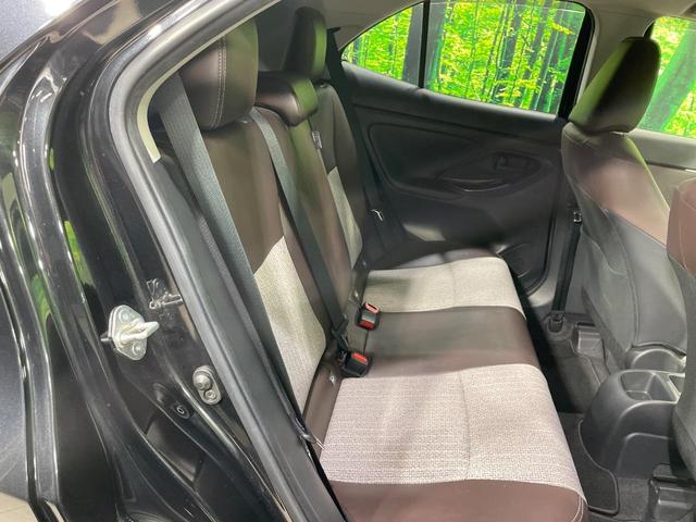 ヤリスクロス ハイブリッドＺ　禁煙車　ディスプレイオーディオ　全周囲カメラ　モデリスタ　セーフティセンス　レーダークルーズ　ハーフレザー　パワーシート　シートヒーター　クリアランスソナー　ＬＥＤヘッド　ＥＴＣ　純正１８インチアルミ（11枚目）