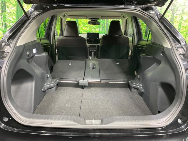 ヤリスクロス ハイブリッドＺ　禁煙車　ディスプレイオーディオ　全周囲カメラ　モデリスタ　セーフティセンス　レーダークルーズ　ハーフレザー　パワーシート　シートヒーター　クリアランスソナー　ＬＥＤヘッド　ＥＴＣ　純正１８インチアルミ（28枚目）