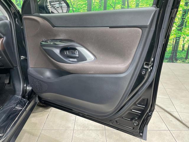 ヤリスクロス ハイブリッドＺ　禁煙車　ディスプレイオーディオ　全周囲カメラ　モデリスタ　セーフティセンス　レーダークルーズ　ハーフレザー　パワーシート　シートヒーター　クリアランスソナー　ＬＥＤヘッド　ＥＴＣ　純正１８インチアルミ（32枚目）