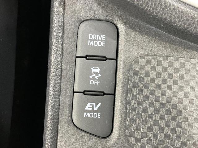 ヤリスクロス ハイブリッドＺ　禁煙車　ディスプレイオーディオ　全周囲カメラ　モデリスタ　セーフティセンス　レーダークルーズ　ハーフレザー　パワーシート　シートヒーター　クリアランスソナー　ＬＥＤヘッド　ＥＴＣ　純正１８インチアルミ（43枚目）