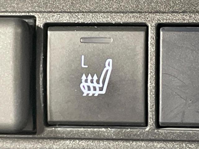 ヤリスクロス ハイブリッドＺ　禁煙車　ディスプレイオーディオ　全周囲カメラ　モデリスタ　セーフティセンス　レーダークルーズ　ハーフレザー　パワーシート　シートヒーター　クリアランスソナー　ＬＥＤヘッド　ＥＴＣ　純正１８インチアルミ（45枚目）