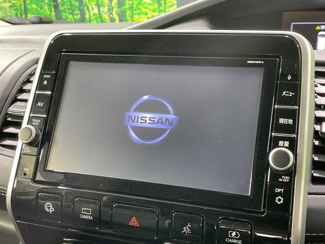 セレナ e-パワー ハイウェイスターV 禁煙車 セーフティA 純正9型ナビ 後席モニター アラウンドビュー 衝突軽減装置 踏み間違い防止アシスト パーキングアシスト クルコン 両側電動ドア LEDヘッド ETC 純正15インチアルミ(3枚目)