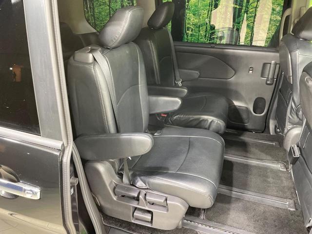 セレナ e-パワー ハイウェイスターV 禁煙車 セーフティA 純正9型ナビ 後席モニター アラウンドビュー 衝突軽減装置 踏み間違い防止アシスト パーキングアシスト クルコン 両側電動ドア LEDヘッド ETC 純正15インチアルミ(34枚目)