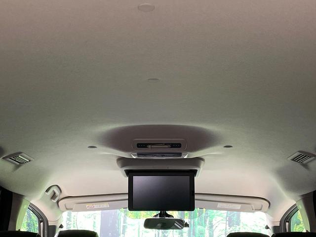 セレナ e-パワー ハイウェイスターV 禁煙車 セーフティA 純正9型ナビ 後席モニター アラウンドビュー 衝突軽減装置 踏み間違い防止アシスト パーキングアシスト クルコン 両側電動ドア LEDヘッド ETC 純正15インチアルミ(42枚目)