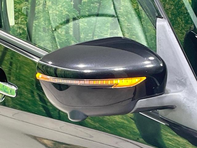 セレナ e-パワー ハイウェイスターV 禁煙車 セーフティA 純正9型ナビ 後席モニター アラウンドビュー 衝突軽減装置 踏み間違い防止アシスト パーキングアシスト クルコン 両側電動ドア LEDヘッド ETC 純正15インチアルミ(54枚目)