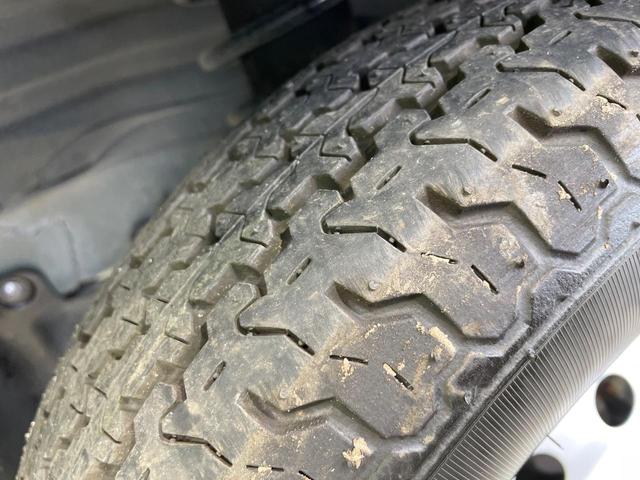 キャリイトラック ＫＣパワステ農繁仕様　禁煙車　４ＷＤ　５速マニュアル車　スズキセーフティサポート　オートハイビーム　車線逸脱警報　オートライト　ＥＴＣ　ＣＤ再生　ＵＳＢ接続（30枚目）