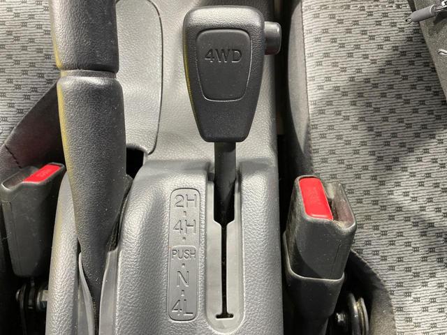 キャリイトラック ＫＣパワステ農繁仕様　禁煙車　４ＷＤ　５速マニュアル車　スズキセーフティサポート　オートハイビーム　車線逸脱警報　オートライト　ＥＴＣ　ＣＤ再生　ＵＳＢ接続（42枚目）