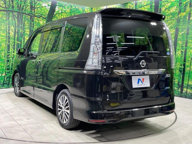 セレナ ハイウェイスターＳ－ＨＶアドバンスドセーフティパック　禁煙車　純正８型ナビ　後席モニター　アラウンドビュー　衝突軽減装置　クルコン　車線逸脱警報　両側電動ドア　ＬＥＤヘッド　ＥＴＣ　純正１６インチアルミ　スマートキー　アイドリングストップ（25枚目）