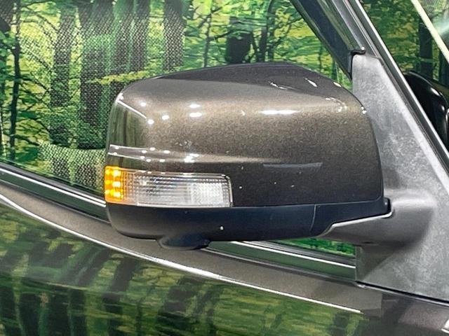 セレナ ハイウェイスターＳ－ＨＶアドバンスドセーフティパック　禁煙車　純正８型ナビ　後席モニター　アラウンドビュー　衝突軽減装置　クルコン　車線逸脱警報　両側電動ドア　ＬＥＤヘッド　ＥＴＣ　純正１６インチアルミ　スマートキー　アイドリングストップ（36枚目）