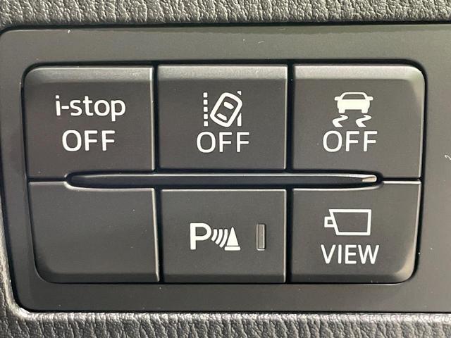 ＭＡＺＤＡ２ １５Ｓ　ブラックトーンエディション　禁煙車　８型コネクトナビ　全周囲カメラ　衝突軽減装置　レーダークルーズ　クリアランスソナー　ＬＥＤヘッド　ＥＴＣ　純正１６インチアルミ　スマートキー（7枚目）