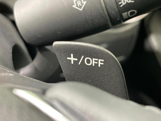 ＭＡＺＤＡ２ １５Ｓ　ブラックトーンエディション　禁煙車　８型コネクトナビ　全周囲カメラ　衝突軽減装置　レーダークルーズ　クリアランスソナー　ＬＥＤヘッド　ＥＴＣ　純正１６インチアルミ　スマートキー（9枚目）