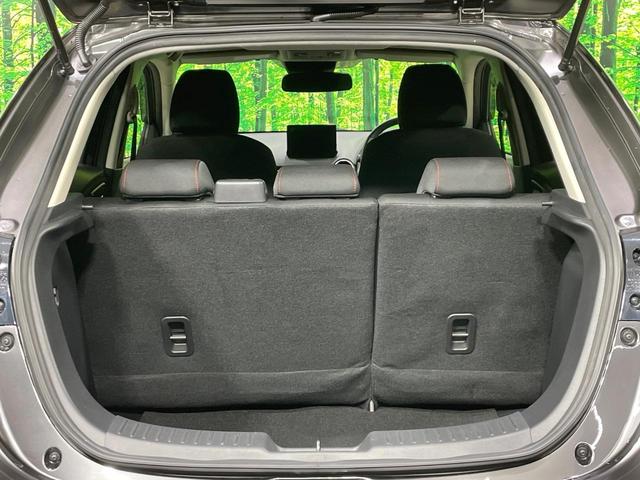 ＭＡＺＤＡ２ １５Ｓ　ブラックトーンエディション　禁煙車　８型コネクトナビ　全周囲カメラ　衝突軽減装置　レーダークルーズ　クリアランスソナー　ＬＥＤヘッド　ＥＴＣ　純正１６インチアルミ　スマートキー（30枚目）