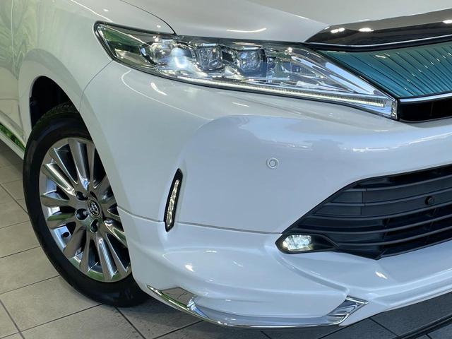 【シーケンシャルターンランプ付きＬＥＤヘッドライト】人気の『流れるウィンカー』付きのＬＥＤヘッドライトを装備♪高級感はもちろん、点灯時は存在感たっぷりで他車からも認識されやすく安心です。