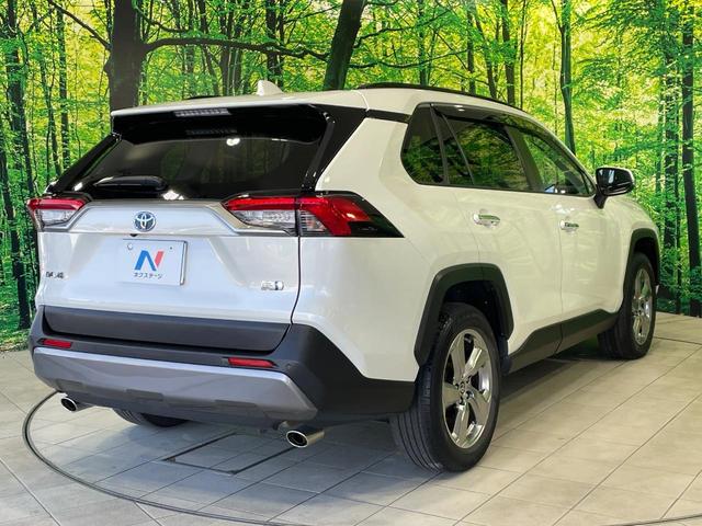 ＲＡＶ４ ハイブリッドＧ　４ＷＤ　禁煙車　サンルーフ　ルーフレール　ディスプレイオーディオ　全周囲カメラ　ＢＳＭ　衝突軽減　レーダークルーズ　合皮レザー　パワーシート　シートメモリー　シートヒーター　ステアリングヒーター（17枚目）