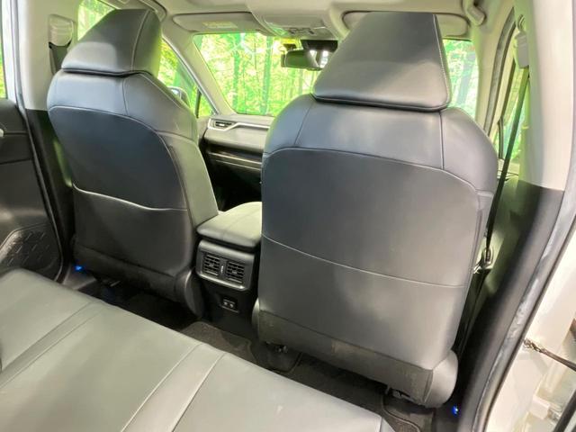 ＲＡＶ４ ハイブリッドＧ　４ＷＤ　禁煙車　サンルーフ　ルーフレール　ディスプレイオーディオ　全周囲カメラ　ＢＳＭ　衝突軽減　レーダークルーズ　合皮レザー　パワーシート　シートメモリー　シートヒーター　ステアリングヒーター（34枚目）