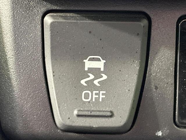 ＲＡＶ４ ハイブリッドＧ　４ＷＤ　禁煙車　サンルーフ　ルーフレール　ディスプレイオーディオ　全周囲カメラ　ＢＳＭ　衝突軽減　レーダークルーズ　合皮レザー　パワーシート　シートメモリー　シートヒーター　ステアリングヒーター（62枚目）