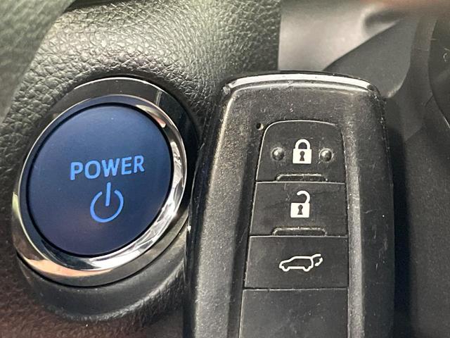 ＲＡＶ４ ハイブリッドＧ　４ＷＤ　禁煙車　サンルーフ　ルーフレール　ディスプレイオーディオ　全周囲カメラ　ＢＳＭ　衝突軽減　レーダークルーズ　合皮レザー　パワーシート　シートメモリー　シートヒーター　ステアリングヒーター（72枚目）