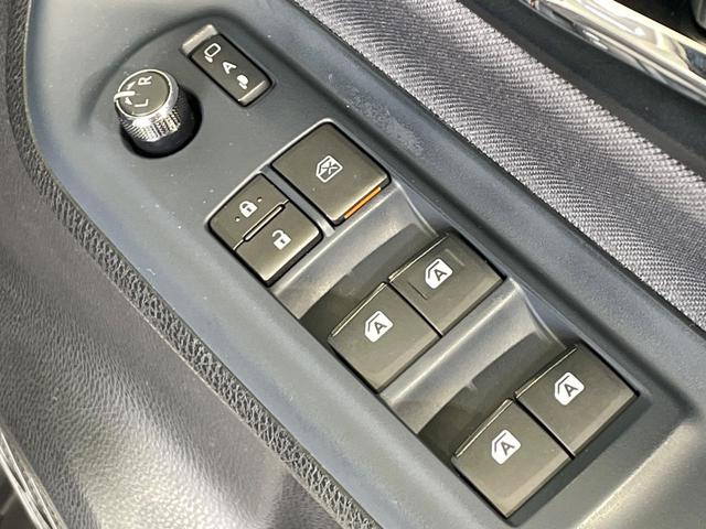 ヴォクシー ハイブリッドＺＳ　煌ＩＩ　禁煙車　純正１０型ナビ　フリップダウンモニター　セーフティセンス　両側電動ドア　ＬＥＤヘッド　バックカメラ　ＥＴＣ　純正１６インチアルミ　スマートキー　ワンオーナー（37枚目）