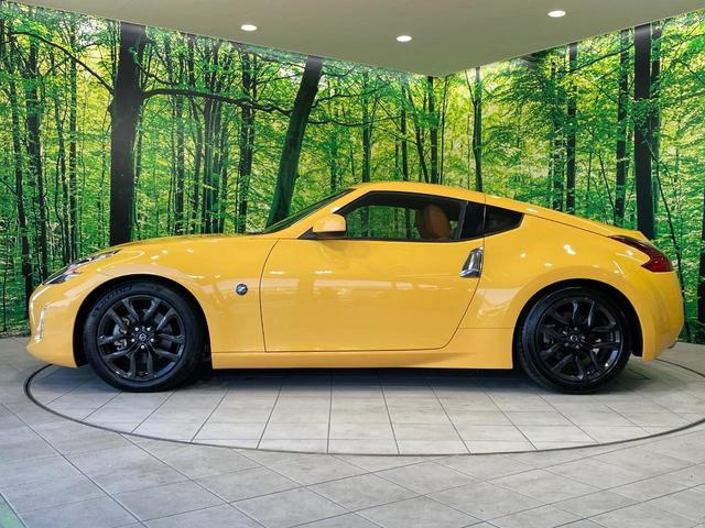 フェアレディＺ バージョンＴ　禁煙車　メーカーナビ　ＢＯＳＥ　オレンジ革シート　パワーシート　シートヒーター　クリアランスソナー　ＨＩＤヘッド　バックカメラ　ＥＴＣ　純正１８インチアルミ　スマートキー　オートエアコン　オートライト（24枚目）