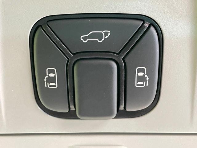 ヴェルファイア ２．４Ｚ　ゴールデンアイズ　禁煙車　純正８型ＨＤＤナビ　後席モニター　ＴＲＤエアロ　クルーズコントロール　両側電動ドア　ハーフレザー　電動リア　クリアランスソナー　ＨＩＤヘッド　バックカメラ　ＥＴＣ　純正１８インチアルミ（7枚目）