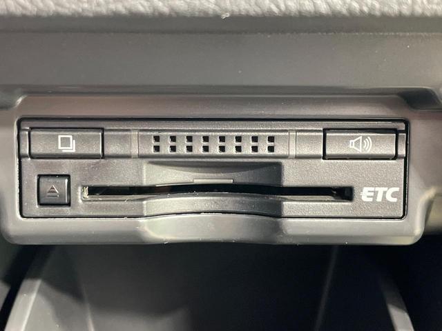 ヴェルファイア ２．４Ｚ　ゴールデンアイズ　禁煙車　純正８型ＨＤＤナビ　後席モニター　ＴＲＤエアロ　クルーズコントロール　両側電動ドア　ハーフレザー　電動リア　クリアランスソナー　ＨＩＤヘッド　バックカメラ　ＥＴＣ　純正１８インチアルミ（10枚目）