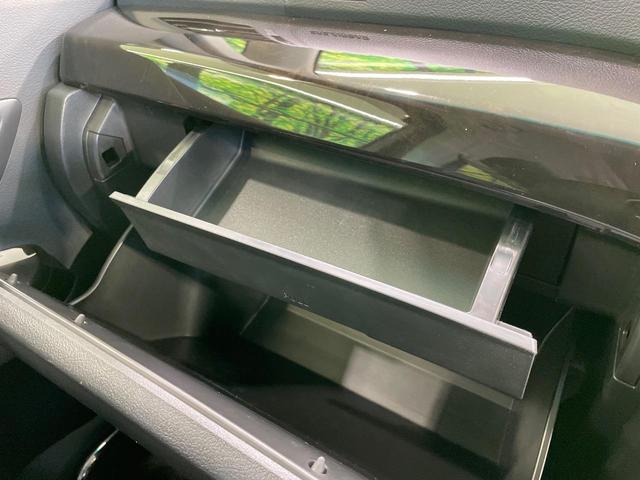 ヴェルファイア ２．４Ｚ　ゴールデンアイズ　禁煙車　純正８型ＨＤＤナビ　後席モニター　ＴＲＤエアロ　クルーズコントロール　両側電動ドア　ハーフレザー　電動リア　クリアランスソナー　ＨＩＤヘッド　バックカメラ　ＥＴＣ　純正１８インチアルミ（55枚目）