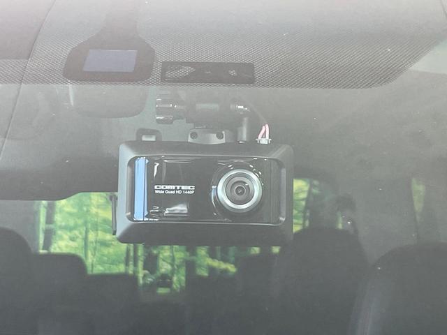 ヴェルファイア ２．４Ｚ　ゴールデンアイズ　禁煙車　純正８型ＨＤＤナビ　後席モニター　ＴＲＤエアロ　クルーズコントロール　両側電動ドア　ハーフレザー　電動リア　クリアランスソナー　ＨＩＤヘッド　バックカメラ　ＥＴＣ　純正１８インチアルミ（65枚目）