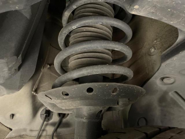 フィットハイブリッド Lパッケージ 禁煙車 純正SDナビ シティブレーキアクティブシステム クルーズコントロール ハーフレザー LEDヘッド バックカメラ ETC オートエアコン スマートキー オートライト(20枚目)