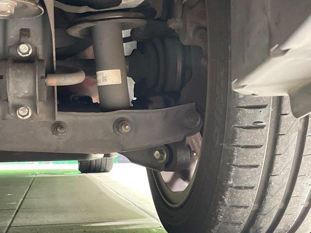 ８６ ＧＴリミテッド　禁煙車　ＳＤナビ　６速マニュアル車　クルーズコントロール　ハーフレザー　シートヒーター　ＨＩＤヘッド　バックカメラ　ＥＴＣ　純正１７インチアルミ　スマートキー　オートエアコン（27枚目）