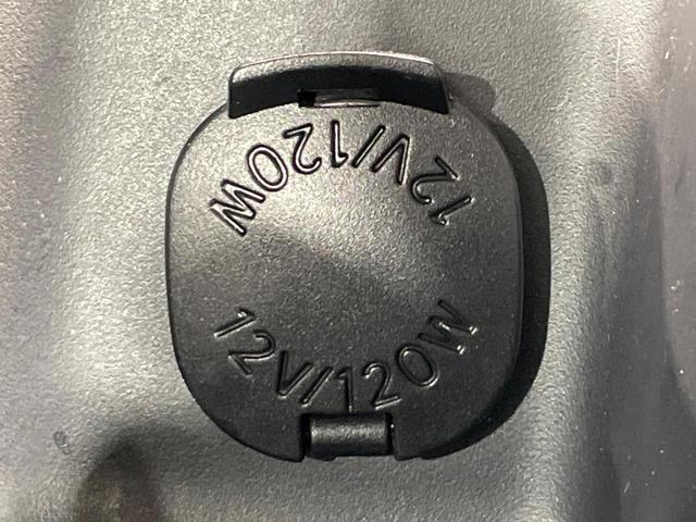 ８６ ＧＴリミテッド　禁煙車　ＳＤナビ　６速マニュアル車　クルーズコントロール　ハーフレザー　シートヒーター　ＨＩＤヘッド　バックカメラ　ＥＴＣ　純正１７インチアルミ　スマートキー　オートエアコン（30枚目）