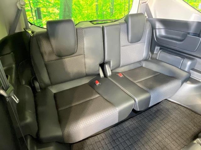 フリードハイブリッド ハイブリッド・Gホンダセンシング 禁煙車 両側電動ドア 純正9インチSDナビ バックカメラ 衝突被害軽減システム ハーフレザーシート 前席シートエアコン ドラレコ スマートキー LEDヘッド ETC クルコン 純正15インチアルミ(9枚目)