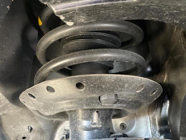 フリードハイブリッド ハイブリッド・Gホンダセンシング 禁煙車 両側電動ドア 純正9インチSDナビ バックカメラ 衝突被害軽減システム ハーフレザーシート 前席シートエアコン ドラレコ スマートキー LEDヘッド ETC クルコン 純正15インチアルミ(20枚目)