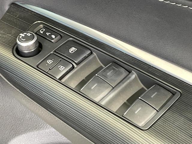 ハリアー G 純正8型DA バックカメラ 衝突被害軽減システム レーダークルーズ 禁煙車 電動リアゲート ハーフレザーシート パワーシート ドラレコ コーナーセンサー スマートキー LEDヘッド ビルトインETC(42枚目)