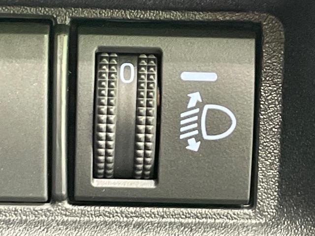 シエンタ ハイブリッドX 登録済み未使用車 電動スライドドア トヨタセーフティセンス レーダークルーズ コーナーセンサー LEDヘッド オートマチックハイビーム 車線逸脱警報 オートエアコン スマートキー(43枚目)