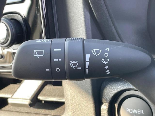 シエンタ ハイブリッドX 登録済み未使用車 電動スライドドア トヨタセーフティセンス レーダークルーズ コーナーセンサー LEDヘッド オートマチックハイビーム 車線逸脱警報 オートエアコン スマートキー(49枚目)