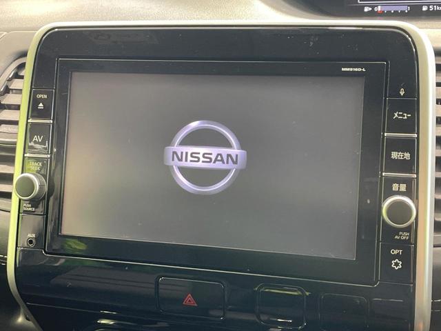 セレナ ハイウェイスター 両側電動ドア 純正SDナビ 後席モニター バックカメラ 禁煙車 スマートキー ビルトインETC 純正16インチアルミ オートハイビーム オートライト オートエアコン リアエアコン Bluetooth(3枚目)