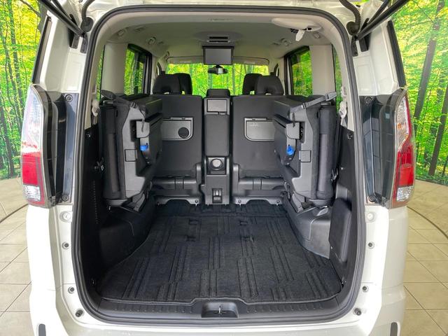 セレナ ハイウェイスター 両側電動ドア 純正SDナビ 後席モニター バックカメラ 禁煙車 スマートキー ビルトインETC 純正16インチアルミ オートハイビーム オートライト オートエアコン リアエアコン Bluetooth(10枚目)