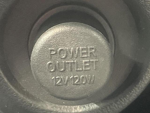 ジューク １５ＲＸ　タイプＶ　純正ＳＤナビ　バックカメラ　禁煙車　ドラレコ　スマートキー　ＨＩＤヘッド　ビルトインＥＴＣ　オートライト　オートエアコン　Ｂｌｕｅｔｏｏｔｈ　ＣＤ　ＤＶＤ再生　フルセグ（42枚目）