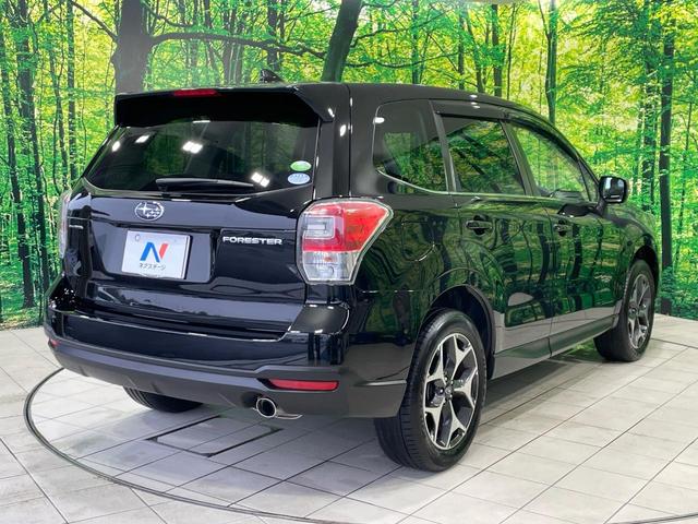 フォレスター Ｓ－リミテッド　スマートエディション　純正ナビ　バックカメラ　アイサイトＶｅｒ．３　レーダークルーズ　禁煙車　ハーフレザーシート　全席シートヒーター　スマートキー　ＬＥＤヘッド　ビルトインＥＴＣ　純正１８インチアルミ　オートライト（17枚目）