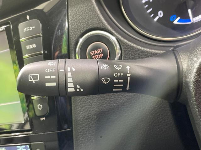 エクストレイル ２０Ｘ　ハイブリッド　エマージェンシーブレーキＰ　４ＷＤ　純正ＳＤナビ　バックカメラ　衝突被害軽減システム　禁煙車　電動リアゲート　ハーフレザーシート　ドラレコ　スマートキー　ＬＥＤヘッド　ビルトインＥＴＣ　純正１７インチアルミ　オートライト（47枚目）