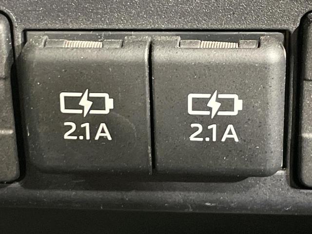 シエンタ ハイブリッド　ファンベースＧ　グランパー　両側電動ドア　ＳＤナビ　衝突被害軽減システム　禁煙車　シートヒーター　ステアリングヒーター　コーナーセンサー　スマートキー　ＬＥＤヘッド　ＥＴＣ２．０　クルコン　オートハイビーム　オートライト　Ｂｌｕ（49枚目）