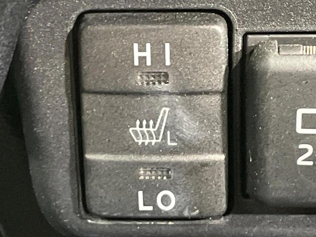 シエンタ ハイブリッド　ファンベースＧ　グランパー　両側電動ドア　ＳＤナビ　衝突被害軽減システム　禁煙車　シートヒーター　ステアリングヒーター　コーナーセンサー　スマートキー　ＬＥＤヘッド　ＥＴＣ２．０　クルコン　オートハイビーム　オートライト　Ｂｌｕ（50枚目）