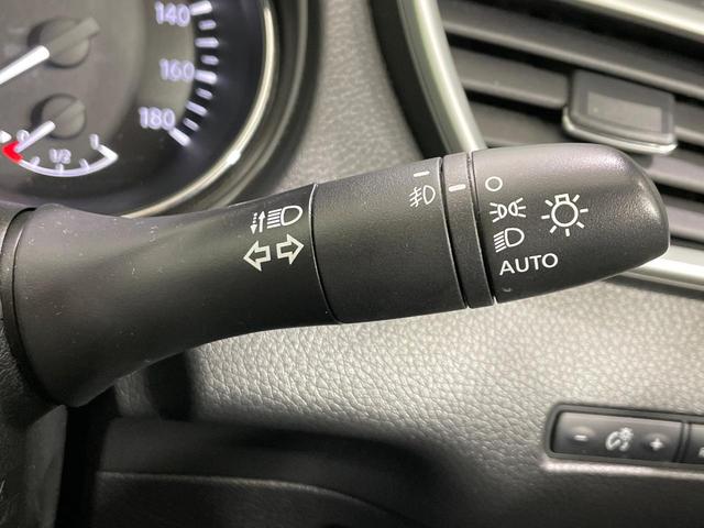 エクストレイル ２０Ｘｔｔ　エマージェンシーブレーキパッケージ　純正ＳＤナビ　全周囲カメラ　禁煙車　電動リアゲート　レザー調シート　ドラレコ　コーナーセンサー　スマートキー　ＬＥＤヘッド　ビルトインＥＴＣ　クルコン　純正１８インチアルミ　オートライト（52枚目）