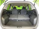 後席を格納すると、これだけの広さが!シーンに合わせたシートアレンジで、大きな荷物も積むことが出来ます♪