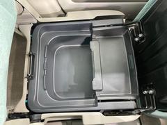 ڥȥܥåۥȤβ̤μǼڡäƤꡢ֥åʤɡ鸫줿ʤΤ򤹤äǼǤ 7