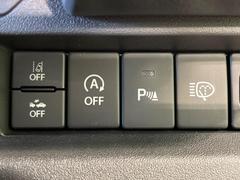 【コーナーセンサー】バンパーに付いたセンサーが障害物を検知！一定の距離に近づくとアラートで教えてくれます♪狭い駐車スペースや車庫入れ時も安心ですね☆ 6