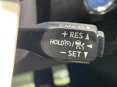 �ڥ졼�������롼������ȥ�����۹�®ƻϩ�Ǥ�Ĺ��Υ���Ԥ��ڤˡ�����ư��®�٤��ݤĥ��롼������ȥ����뤬�����ͷڸ������ƥ��Ϣ�Ȥ��������μ�ξ���Τ��Ƽִ֤��ݤĤ褦��®��Ĵ�ᤷ�Ƥ���ޤ����� 6